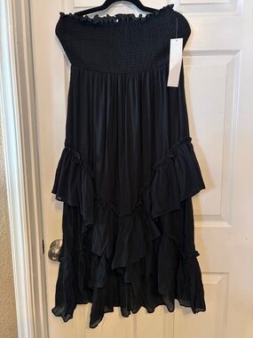 Strapless Ruffle Midi Dress in Black